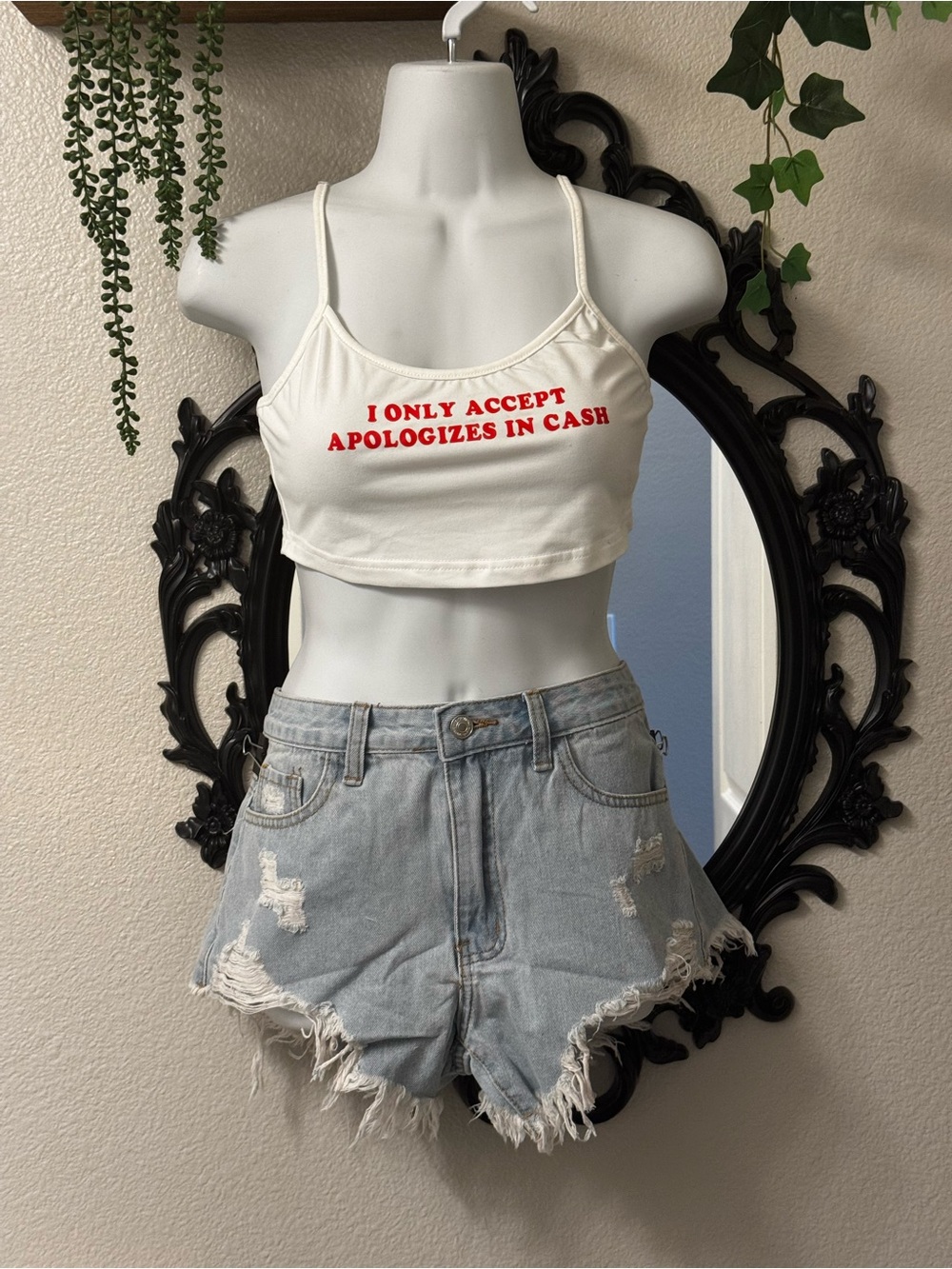 SHEIN I Only Accept Apologies In Cash Y2K Crop Cami Top